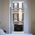 Maison Angelina Bed and Breakfast Νάπολη